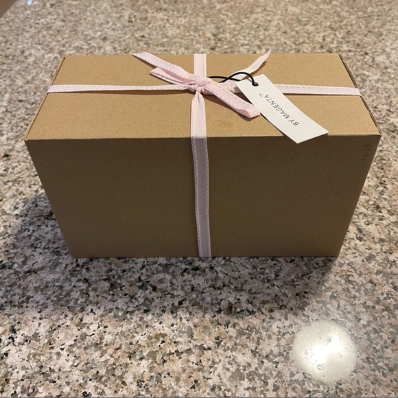 Rae Dunn Makeup Brush Holder Set - White - Picture 7 of 10